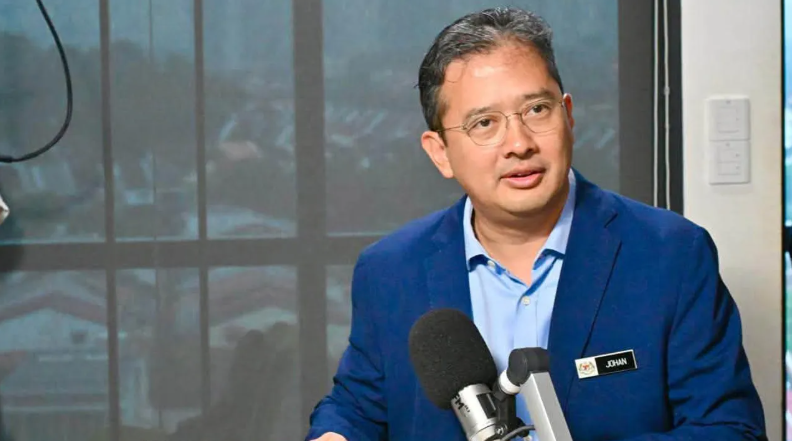 KERAJAAN KOMITED KURANGKAN FISKAL DEFISIT SECARA BERPERINGKAT – KETUA SETIAUSAHA PERBENDAHARAAN